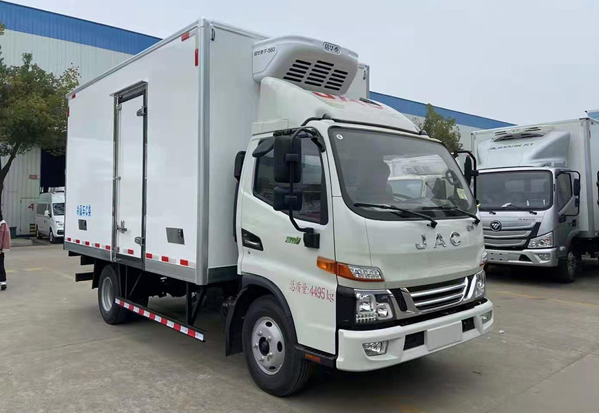 江淮駿鈴V5國(guó)六冷藏車(chē)